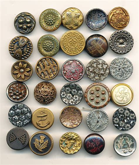 dating old metal buttons